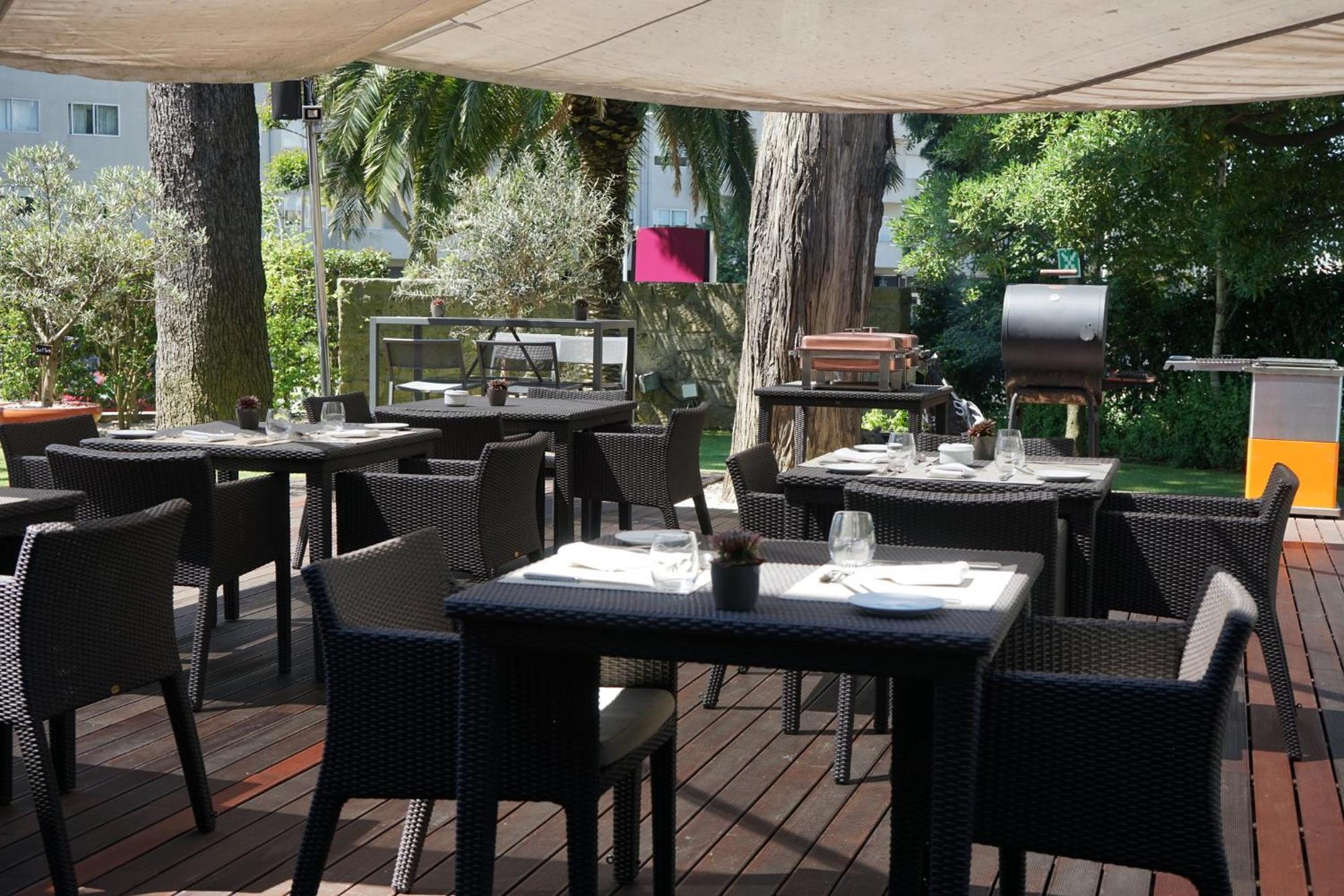 ホテル クラウンプラザ ポルト エクステリア 写真 Restaurant